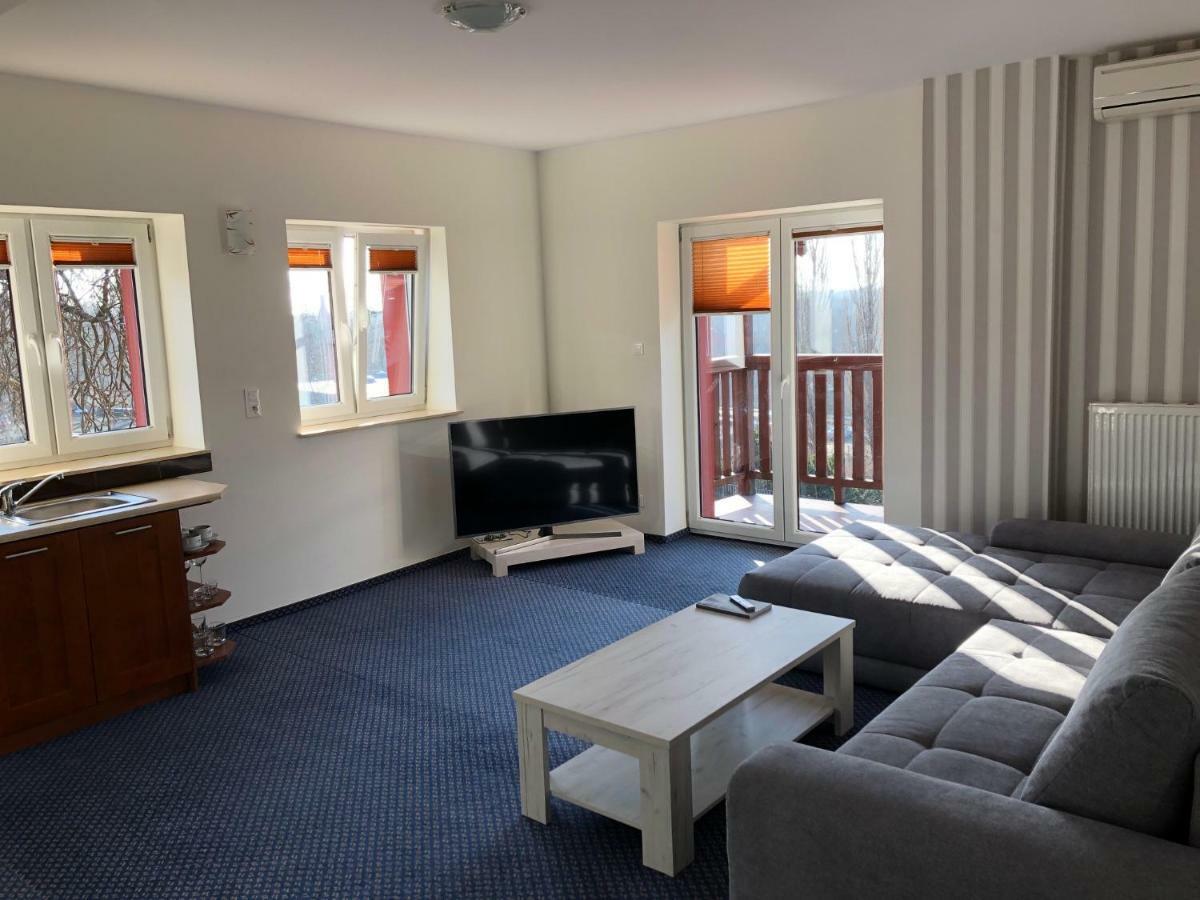Las Slupski Premium Business Apartament Nr 7 Wifi Netflix Smart Tv50 Two Bedrooms Two Extra Large Double Beds Up To 6 People Full Pleasure Quality Stay (Adults Only) Ngoại thất bức ảnh